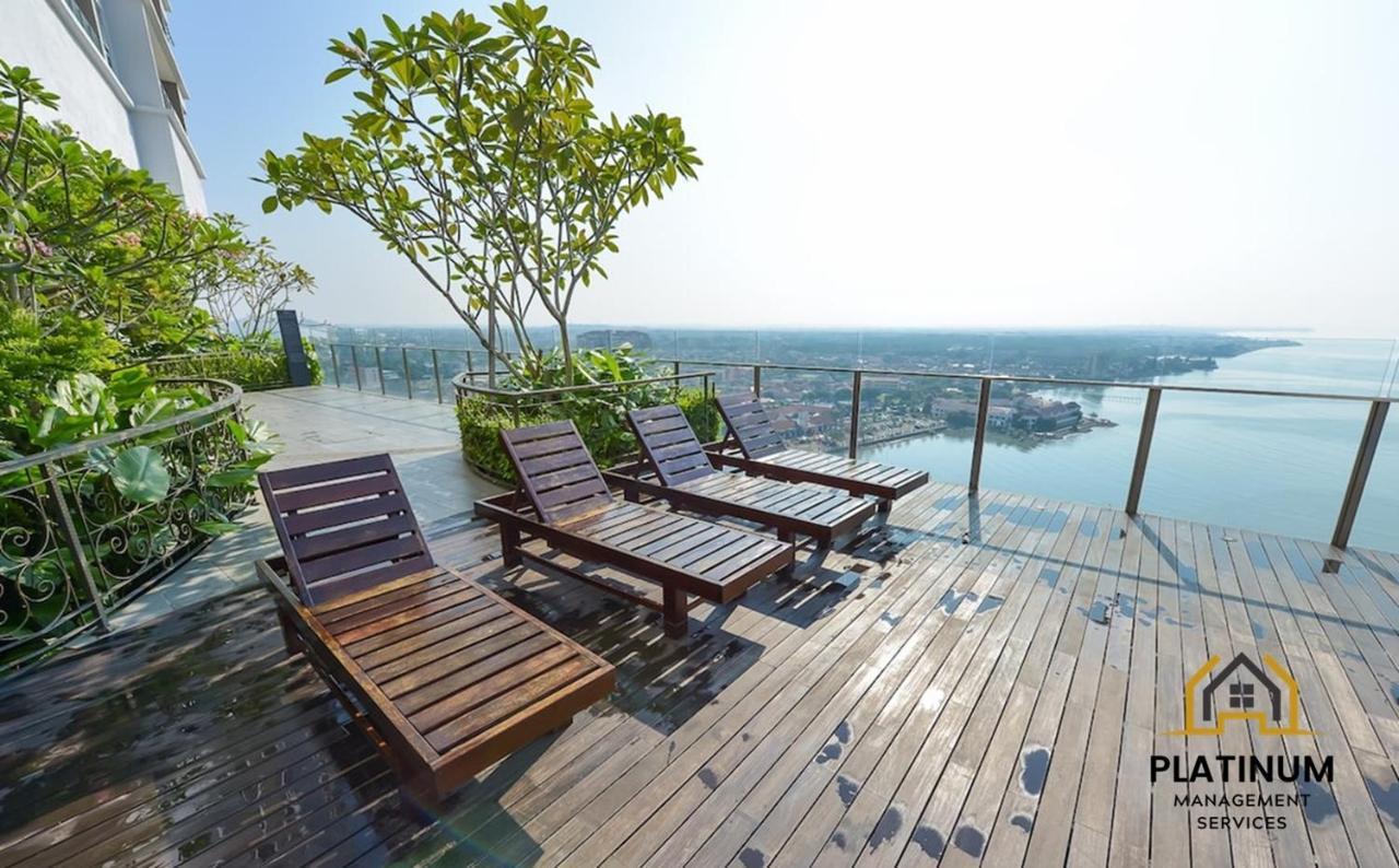 Silverscape Family Suite Melaka City Centre Ngoại thất bức ảnh